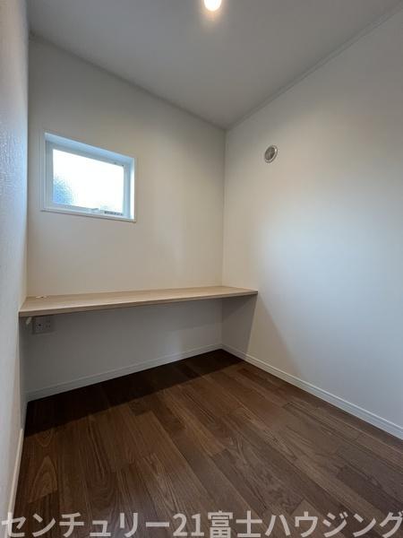 �_�ސ쌧������s����5���ڂ̐V�z��ˌ��Ă̂��̑�����