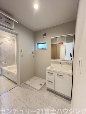 �_�ސ쌧������s����5���ڂ̐V�z��ˌ��Ă̐��ʑ�E���ʏ�