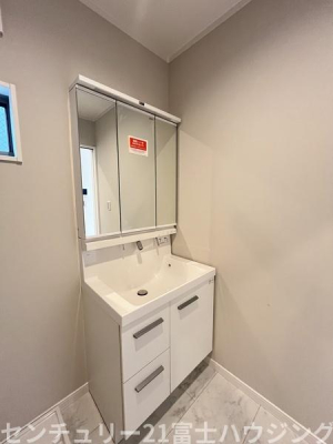 �_�ސ쌧������s����5���ڂ̐V�z��ˌ��Ă̐��ʑ�E���ʏ�