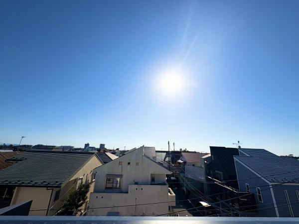 �_�ސ쌧������s���a���̐V�z��ˌ��Ă̏Z�˂���̒��]�ʐ^