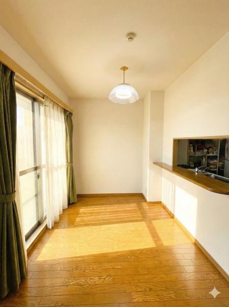 �_�ސ쌧������s���v�ۂ̒��Ã}���V�����̃��r���O