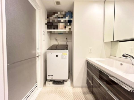 �_�ސ쌧����s�P�s��1���ڂ̒��Ã}���V�����̐��ʑ�E���ʏ�