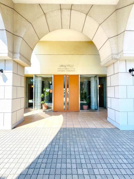 �_�ސ쌧����s���3���ڂ̒��Ã}���V�����̃G���g�����X