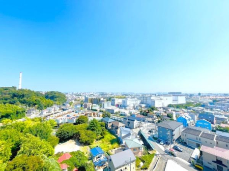 �_�ސ쌧����s���3���ڂ̒��Ã}���V�����̏Z�˂���̒��]�ʐ^