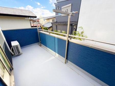 �_�ސ쌧������s���3���ڂ̒��È�ˌ��Ẵo���R�j�[