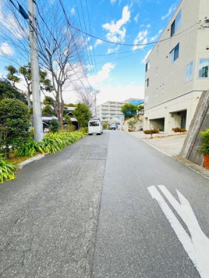 �_�ސ쌧����s������2���ڂ̒��Ã}���V�����̂��̑����n