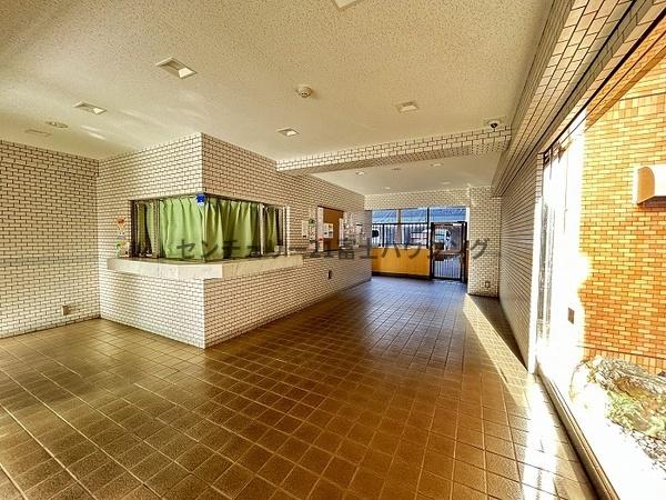 �_�ސ쌧����s�ΐ�5���ڂ̒��Ã}���V�����̃G���g�����X