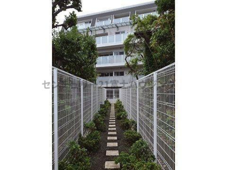 �_�ސ쌧������s���Q1���ڂ̒��Ã}���V�����̂��̑�