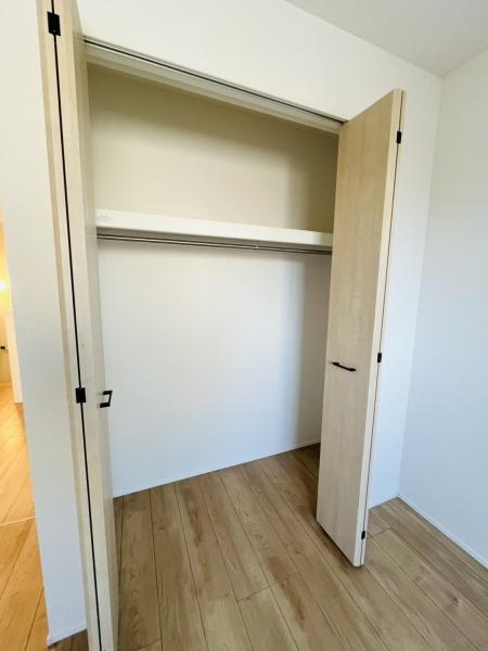 �_�ސ쌧������s�����̐V�z��ˌ��Ă̎��[