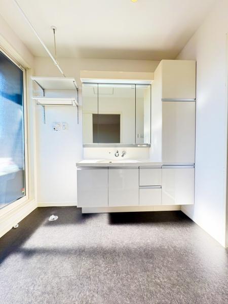 �_�ސ쌧���؎s������2���ڂ̒��È�ˌ��Ă̐��ʑ�E���ʏ�