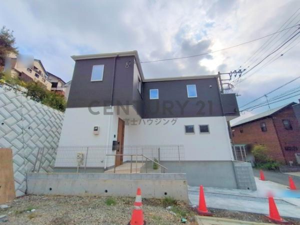 �_�ސ쌧����s�P�s��2���ڂ̐V�z��ˌ��Ă̂��̑����n