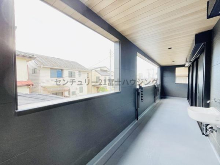 �_�ސ쌧������s���a�c1���ڂ̐V�z��ˌ��Ẵo���R�j�[