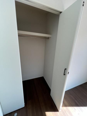 �_�ސ쌧������s���6���ڂ̐V�z��ˌ��Ă̎��[