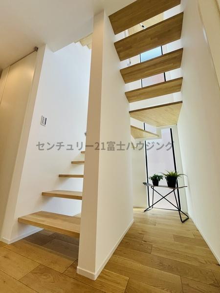 �_�ސ쌧������s�l�|4���ڂ̐V�z��ˌ��Ă̂��̑�����