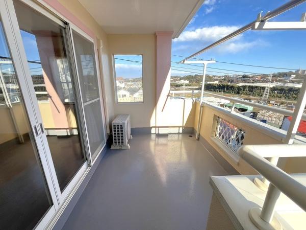 �_�ސ쌧����s����3���ڂ̒��È�ˌ��Ẵo���R�j�[