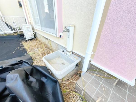 �_�ސ쌧����s����3���ڂ̒��È�ˌ��Ă̂��̑����n