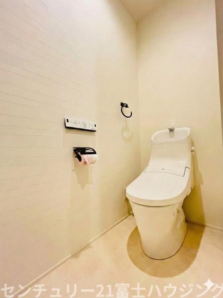 �_�ސ쌧�����S���쒬��V�{8���ڂ̒��È�ˌ��Ẵg�C��