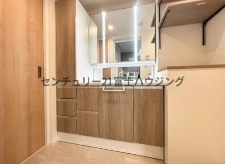 �_�ސ쌧����s�А��C��3���ڂ̒��Ã}���V�����̐��ʑ�E���ʏ�