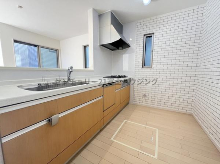 �_�ސ쌧������s�H��1���ڂ̒��È�ˌ��ẴL�b�`��