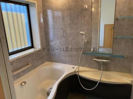 �_�ސ쌧������s���c4���ڂ̒��È�ˌ��Ă̗���