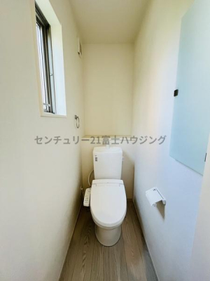 �_�ސ쌧������s���c3���ڂ̐V�z��ˌ��Ẵg�C��