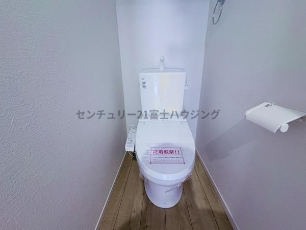 �_�ސ쌧������s���c1���ڂ̐V�z��ˌ��Ẵg�C��