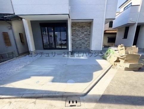 �_�ސ쌧������s���c1���ڂ̐V�z��ˌ��Ă̒��ԏ�