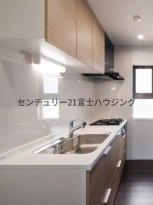 �_�ސ쌧������s�{�h���̒��Ã}���V�����̃L�b�`��