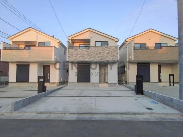 �_�ސ쌧����s�ғ�������1���ڂ̐V�z��ˌ��Ă̌��n�O�ώʐ^