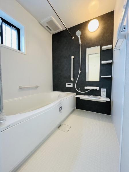 �_�ސ쌧������s����4���ڂ̐V�z��ˌ��Ă̗���