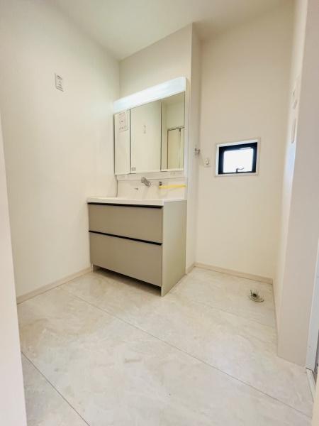 �_�ސ쌧������s����4���ڂ̐V�z��ˌ��Ă̐��ʑ�E���ʏ�