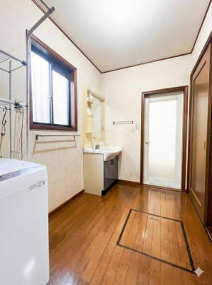 �_�ސ쌧����s���ؑ�2���ڂ̒��È�ˌ��Ă̐��ʑ�E���ʏ�