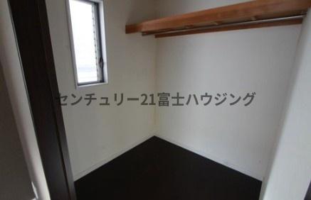 �_�ސ쌧����s�����_��4���ڂ̒��È�ˌ��Ă̎��[