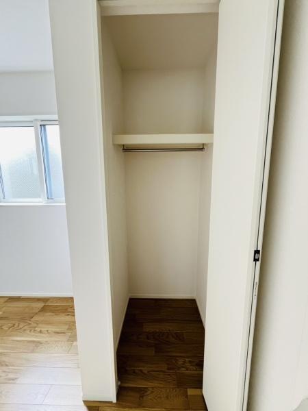 �_�ސ쌧������s���C�ݓ�4���ڂ̐V�z��ˌ��Ă̎��[