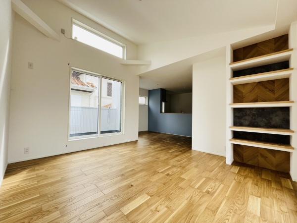 �_�ސ쌧������s���C�ݓ�4���ڂ̐V�z��ˌ��Ẵ��r���O