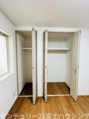 �_�ސ쌧������s����4���ڂ̐V�z��ˌ��Ă̎��[