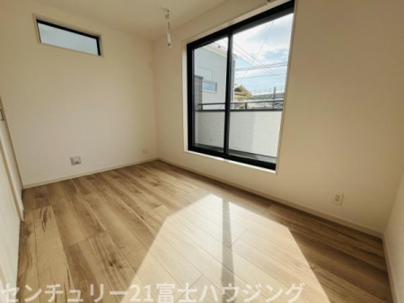 �_�ސ쌧������s����4���ڂ̐V�z��ˌ��Ă̗m��