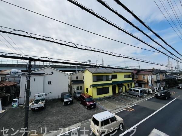 �_�ސ쌧������s����4���ڂ̐V�z��ˌ��Ă̏Z�˂���̒��]�ʐ^