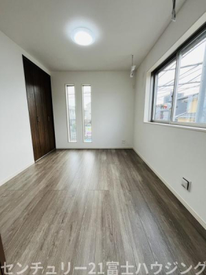 �_�ސ쌧������s����4���ڂ̐V�z��ˌ��Ă̗m��