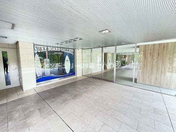 �_�ސ쌧������s��̒��Ã}���V�����̃G���g�����X