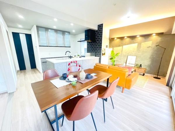 �_�ސ쌧����s�{����5���ڂ̒��Ã}���V�����̃��r���O