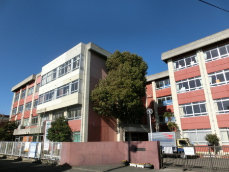 �_�ސ쌧����s���q�̓y�n�̎��ӊ�