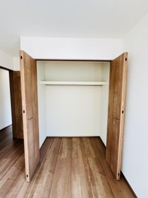 �_�ސ쌧������s����4���ڂ̐V�z��ˌ��Ă̎��[