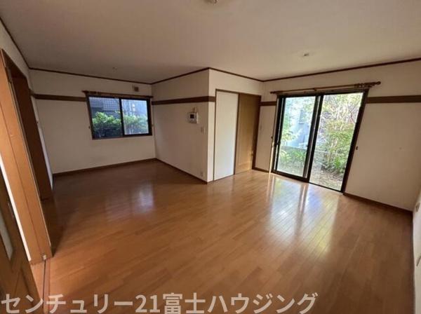 �_�ސ쌧����s�����C��4���ڂ̒��È�ˌ��Ẵ��r���O