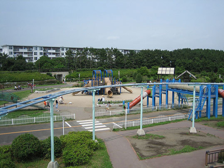 �_�ސ쌧����s�����C��4���ڂ̒��È�ˌ��Ă̎��ӊ�