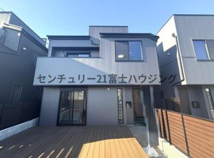 �_�ސ쌧����s������3���ڂ̐V�z��ˌ��Ă̌��n�O�ώʐ^