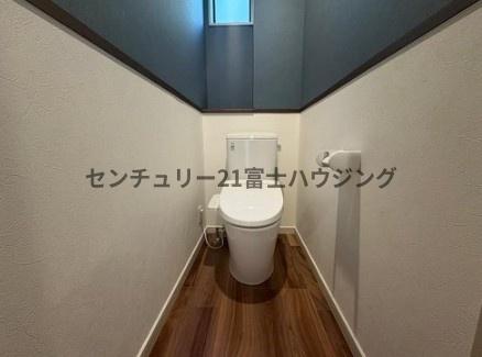 �_�ސ쌧����s������3���ڂ̐V�z��ˌ��Ẵg�C��