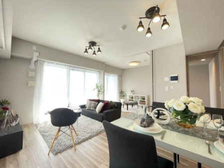 �_�ސ쌧����s�{����2���ڂ̒��Ã}���V�����̃��r���O