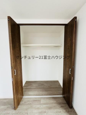 �_�ސ쌧������s����4���ڂ̐V�z��ˌ��Ă̎��[