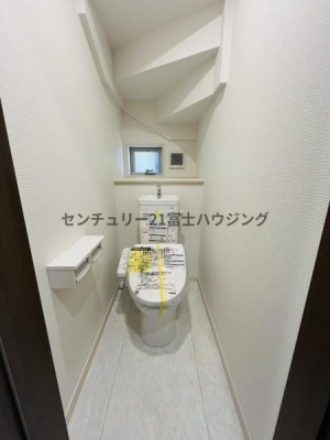 �_�ސ쌧������s����4���ڂ̐V�z��ˌ��Ẵg�C��